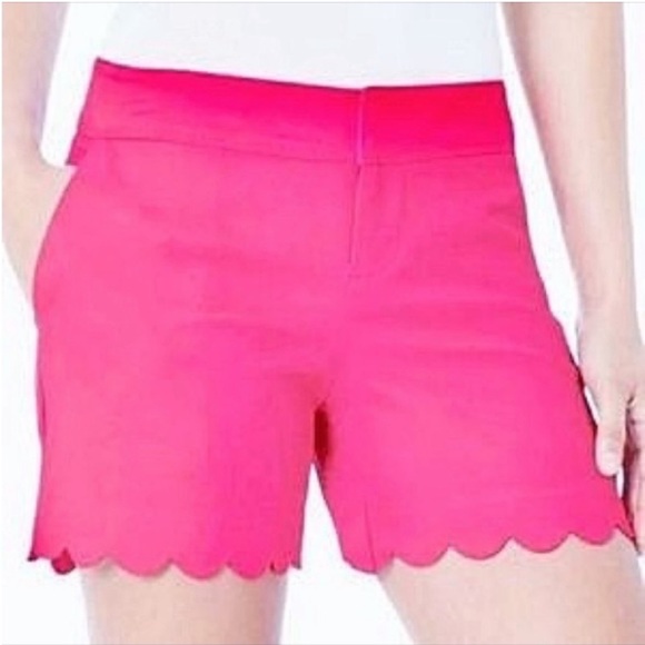 Isaac Mizrahi Pants - Issac Mizrahi Tailored shorts hot pink high waist scalloped hem
